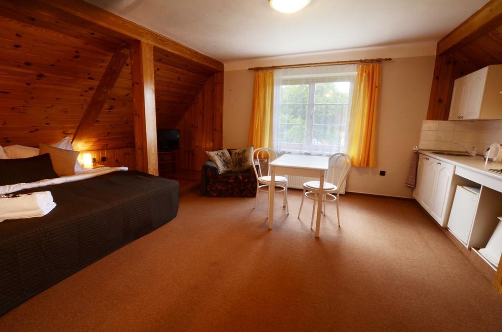 Pension Pod Morskym Okem Karlovice  Экстерьер фото