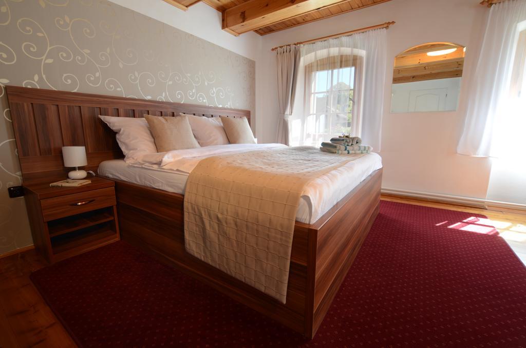 Pension Pod Morskym Okem Karlovice  Экстерьер фото